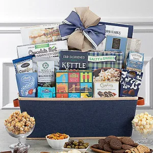 Festive Cheers: Gourmet Gift Basket